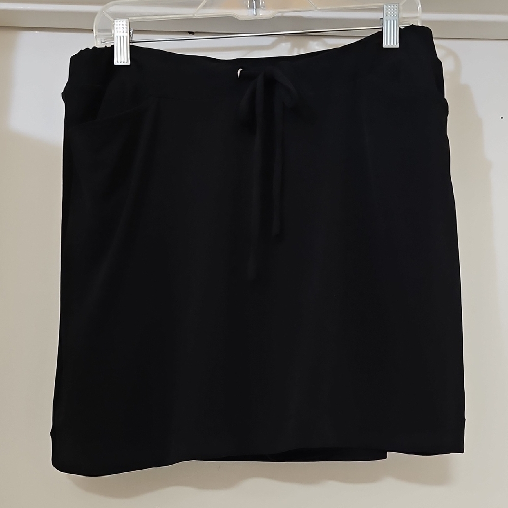 Chico's Elegant Black Pencil Skort. Tote 6.